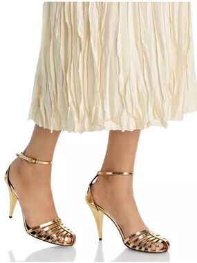 GIVENCHY
Caged High Heel Sandals - Golden women size 6 New/no box 
$1,120